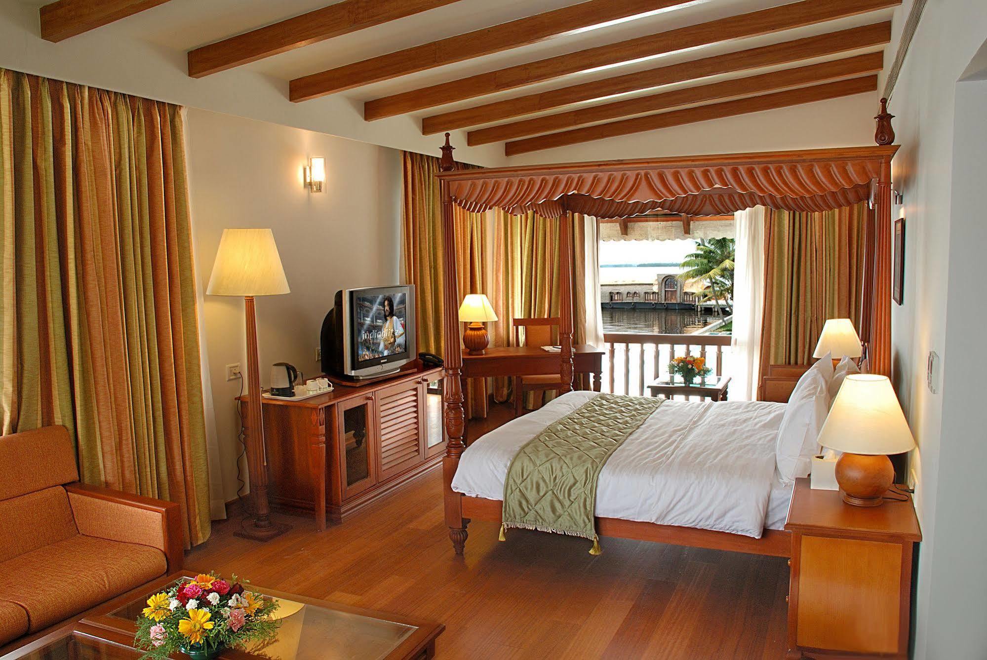 Lemon Tree Vembanad Lake Resort, Kerala Alappuzha Εξωτερικό φωτογραφία