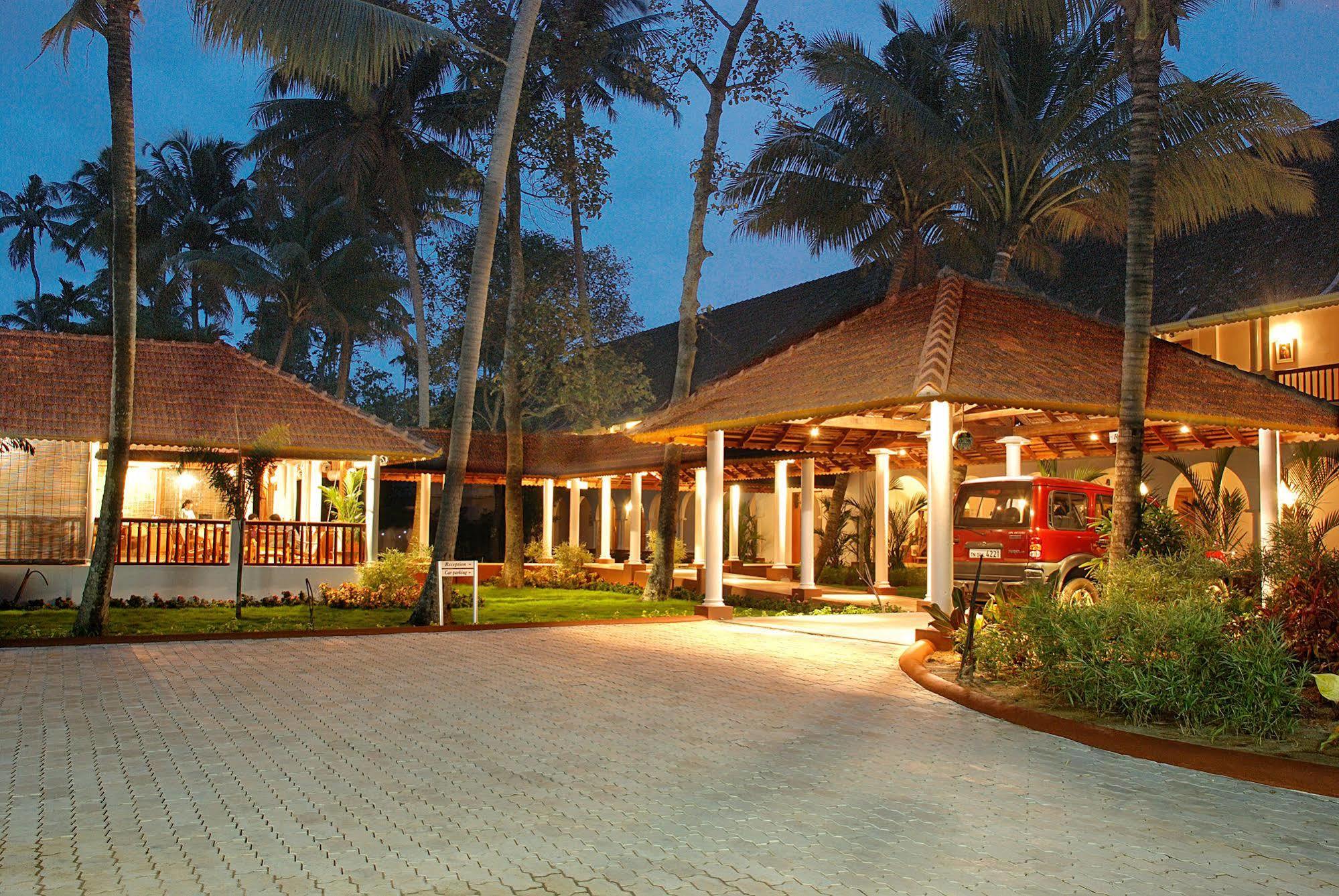 Lemon Tree Vembanad Lake Resort, Kerala Alappuzha Εξωτερικό φωτογραφία