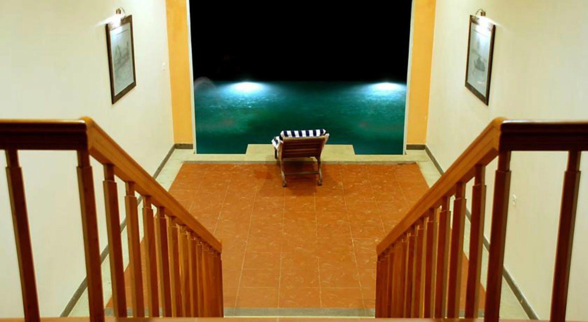 Lemon Tree Vembanad Lake Resort, Kerala Alappuzha Εξωτερικό φωτογραφία